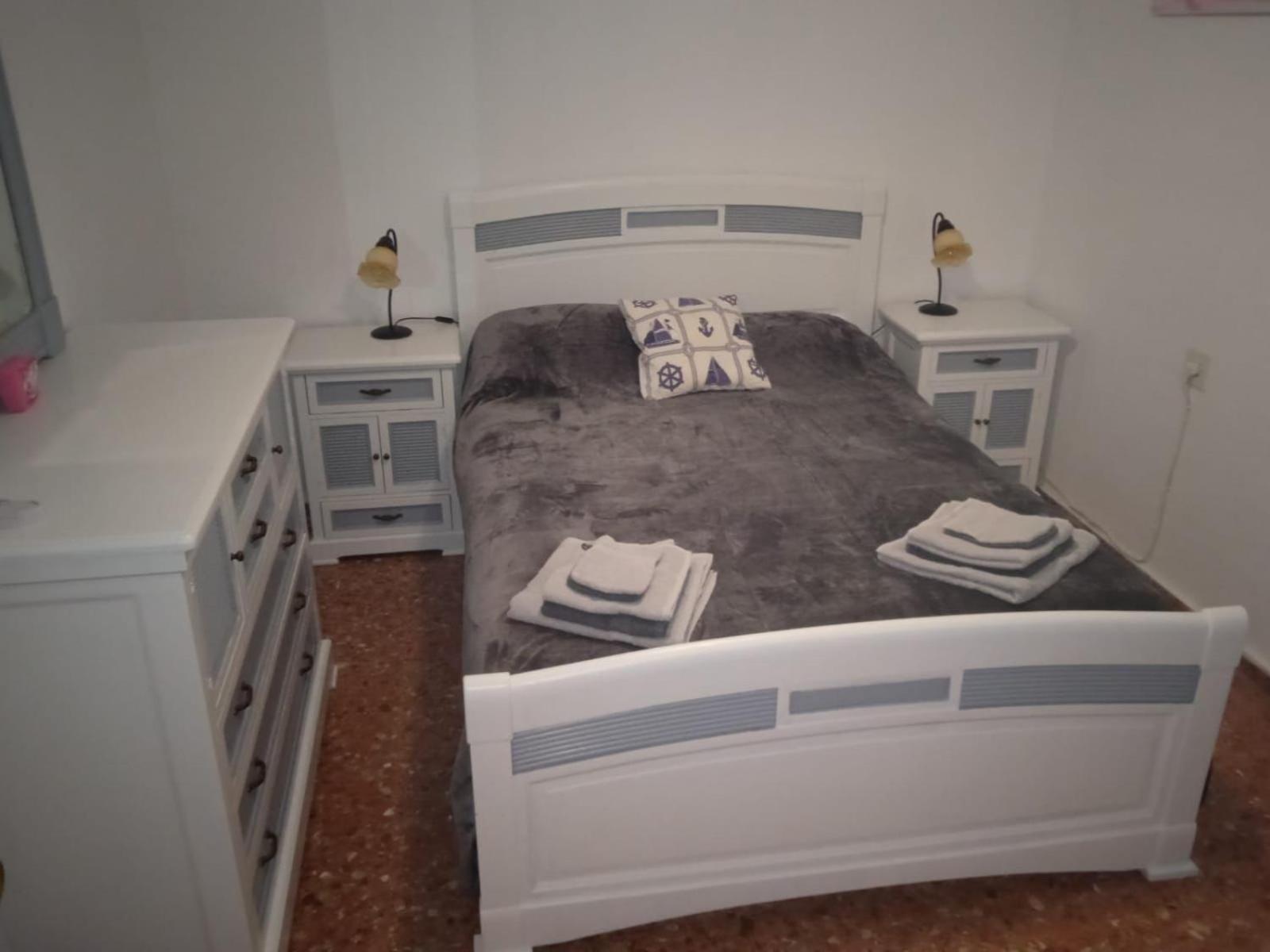 Edificio Gijon Newly Renovated Two-Bedroom Apartment ベニドルム エクステリア 写真