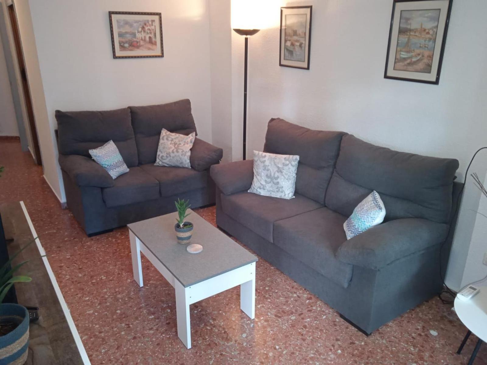 Edificio Gijon Newly Renovated Two-Bedroom Apartment ベニドルム エクステリア 写真