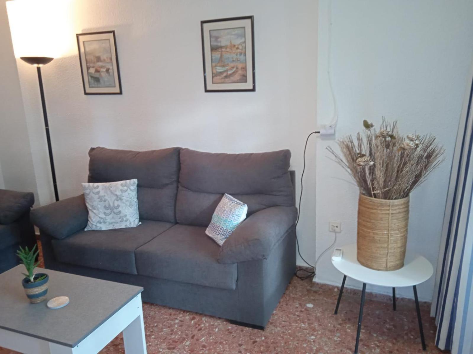Edificio Gijon Newly Renovated Two-Bedroom Apartment ベニドルム エクステリア 写真